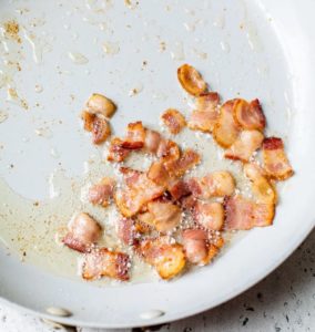 blumenkohl frühstücksbowl-rezept-hashimoto-frühstück-bacon-blumenkohlreis